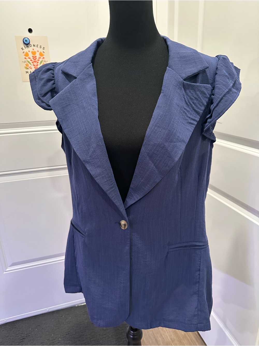 SHEIN Navy Ruffle Cap-Sleeve Blazer Vest - Picture 7 of 13